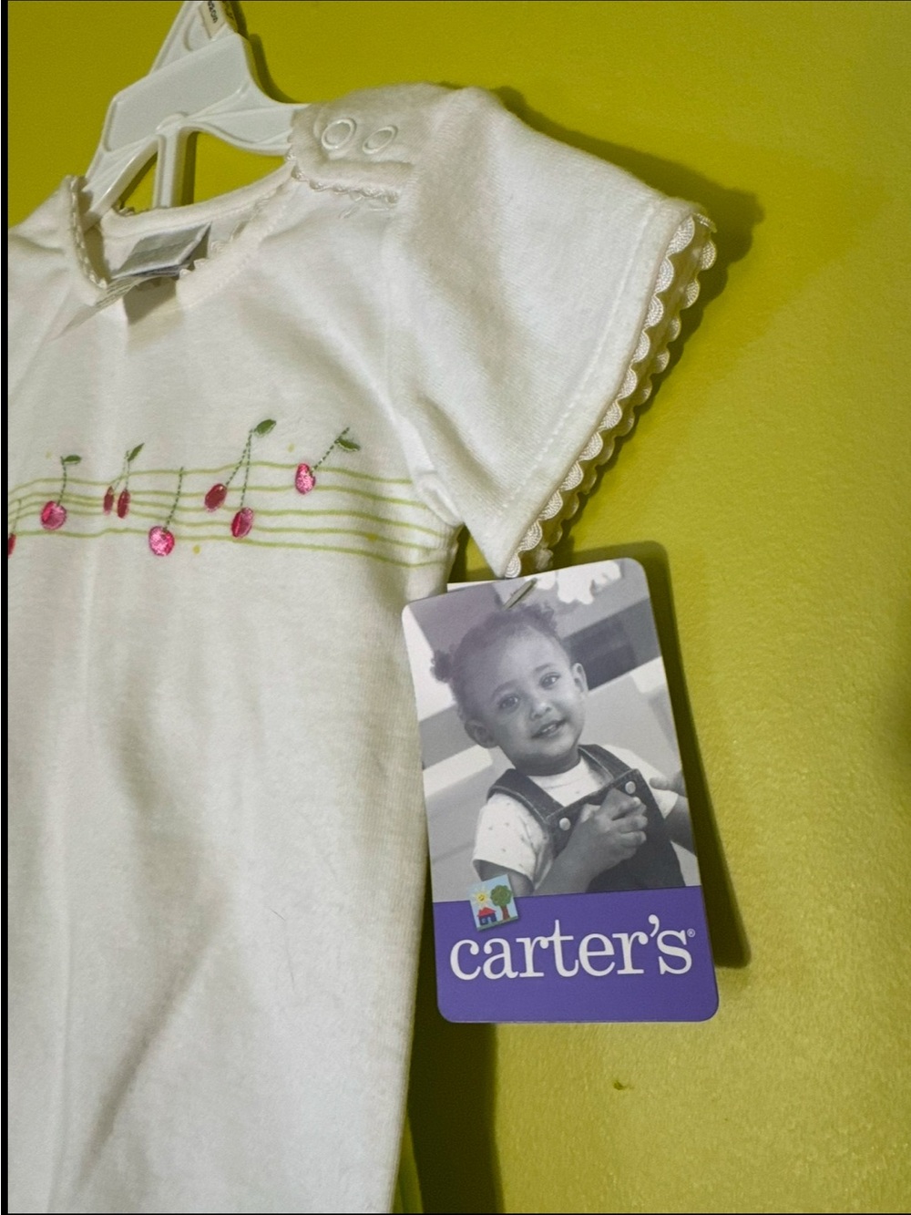 Vintage Y2K Carter's baby girl cherry 🍒 bodysuit and pants set